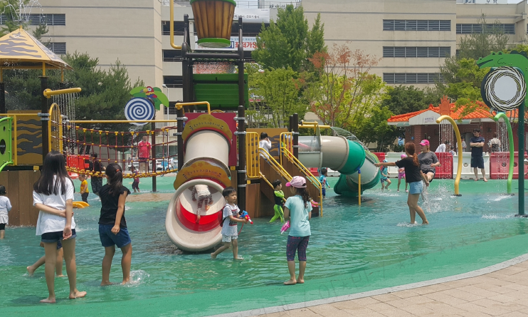 장안구, 공원 3곳에 어린이 물놀이장·바닥분수 운영