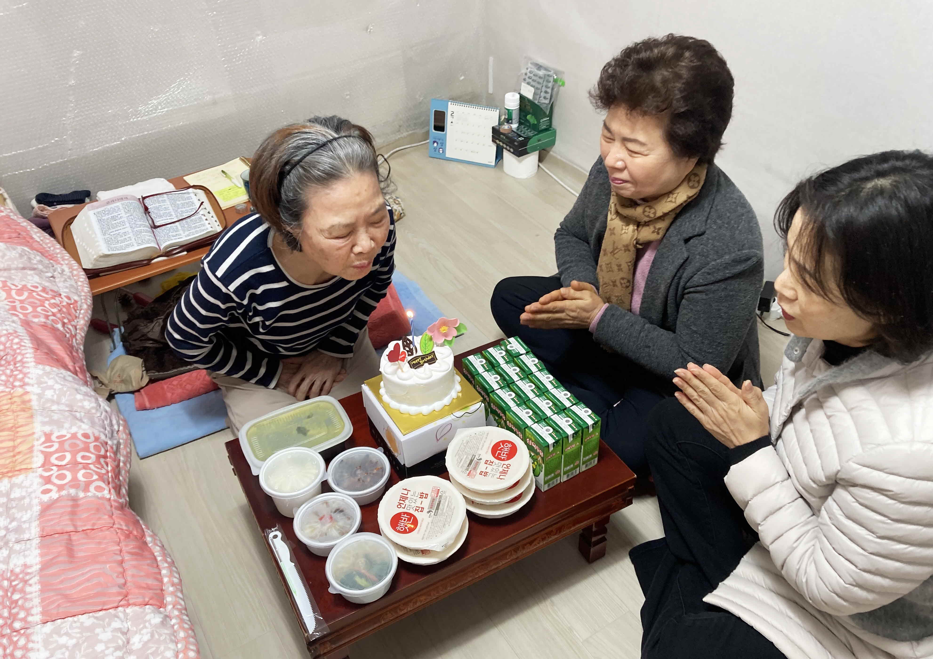 장안구 정자2동, 아주 특별한 하루 마련  ‘어르신 생신상 차려드리기’