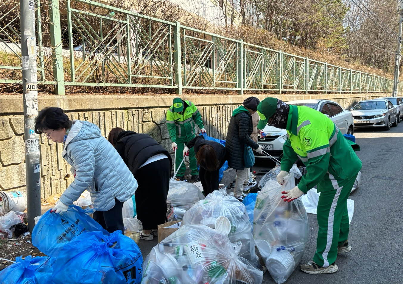 장안구 조원1동, 청결하고 쾌적한  새봄맞이를 위한 대청소 시행