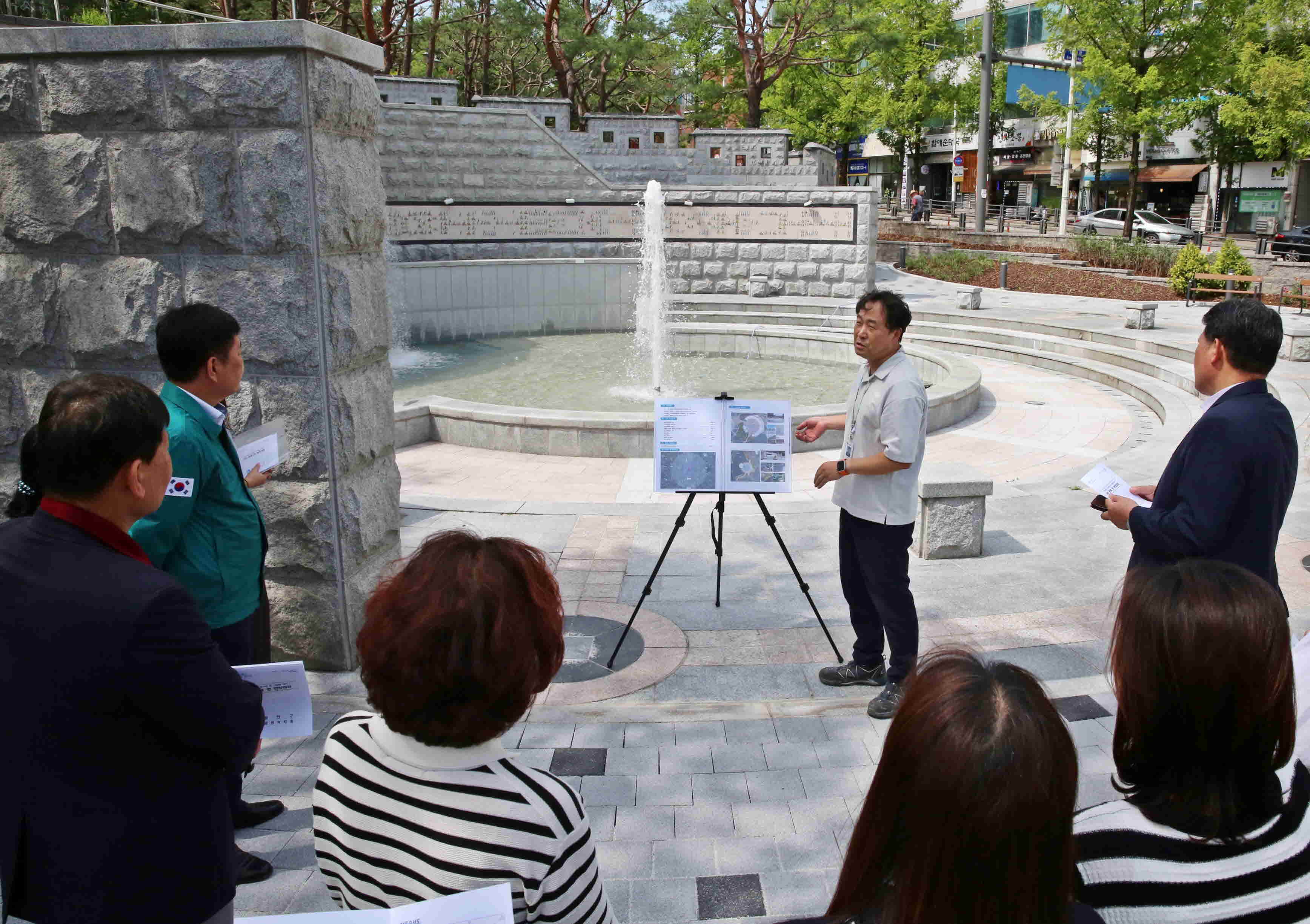 장안구, 정자공원 수경시설 등  시설물 정비 사업 완료 전 현장점검 나서