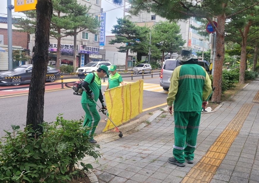 장안구 송죽동, 관내 곳곳 제초 작업 실시