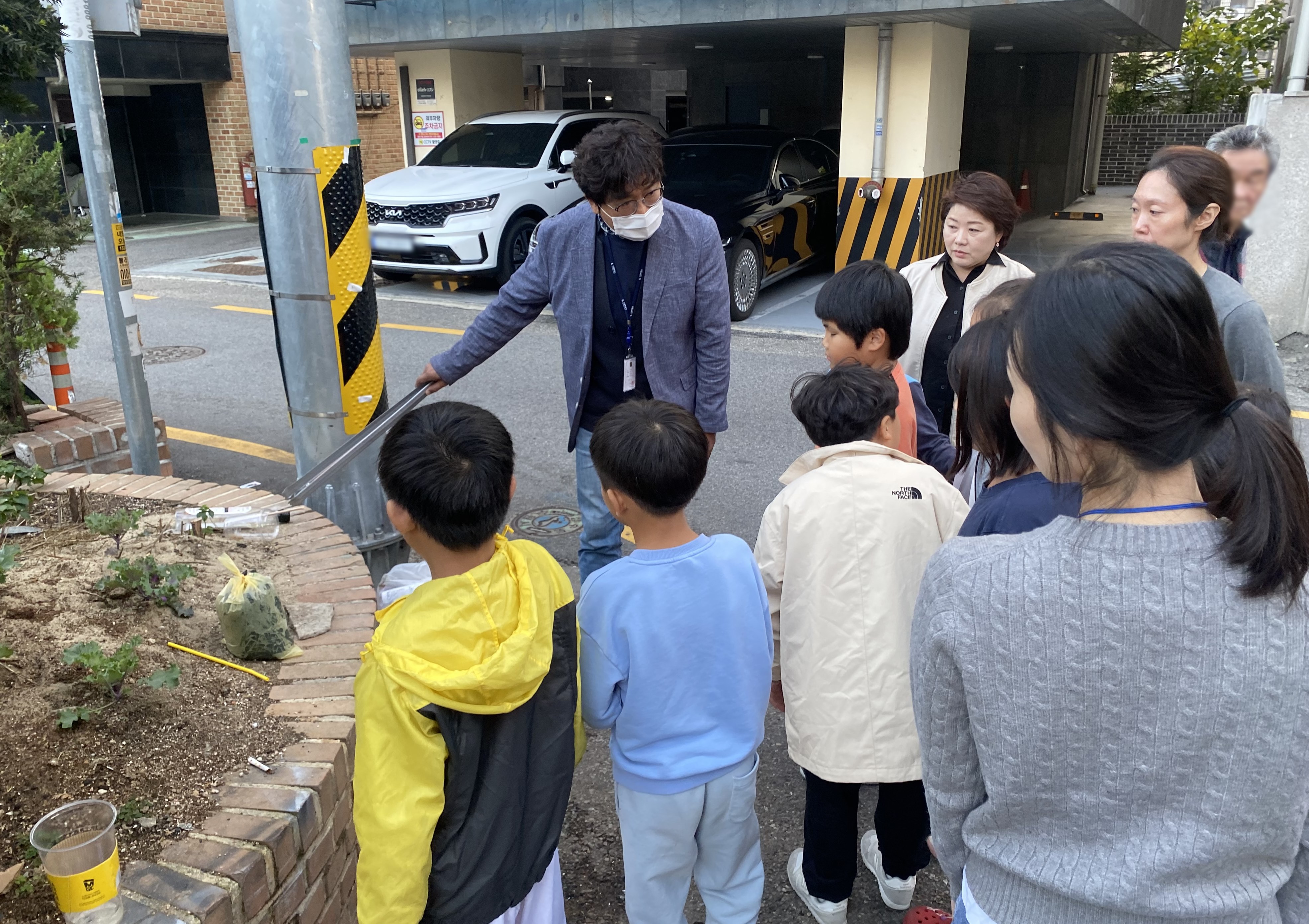 장안구 영화동, 다함께돌봄센터와 ‘새빛 병아리 자원순환 체험교실’ 진행