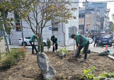 장안구 율천동 새마을협의회, 쾌적한 도시환경 조성을 위한 마을화단 조성