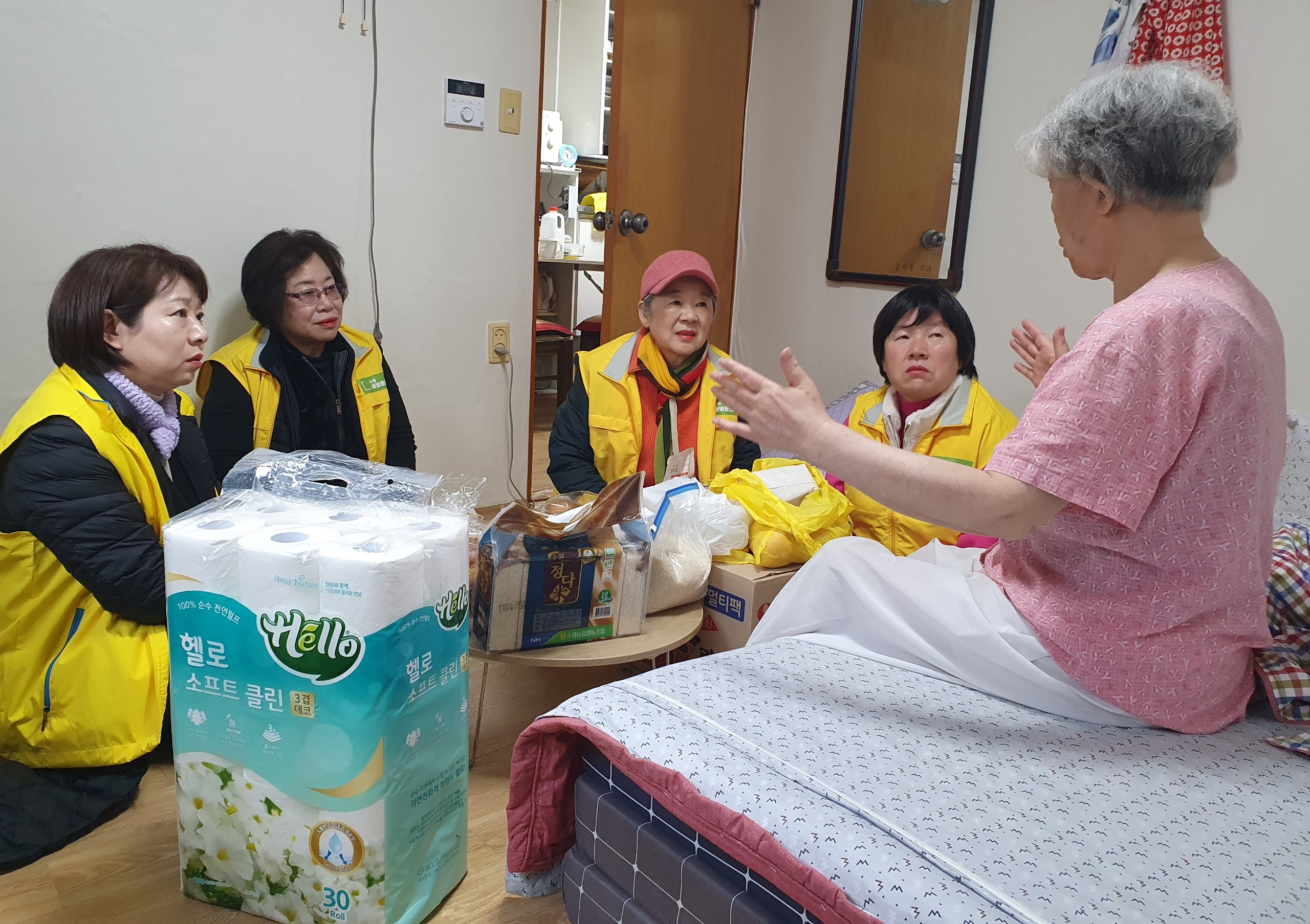 장안구 율천동 지역사회보장협의체, 복지사각지대 어르신을 위한 ‘당신을 위한 데이’ 운영
