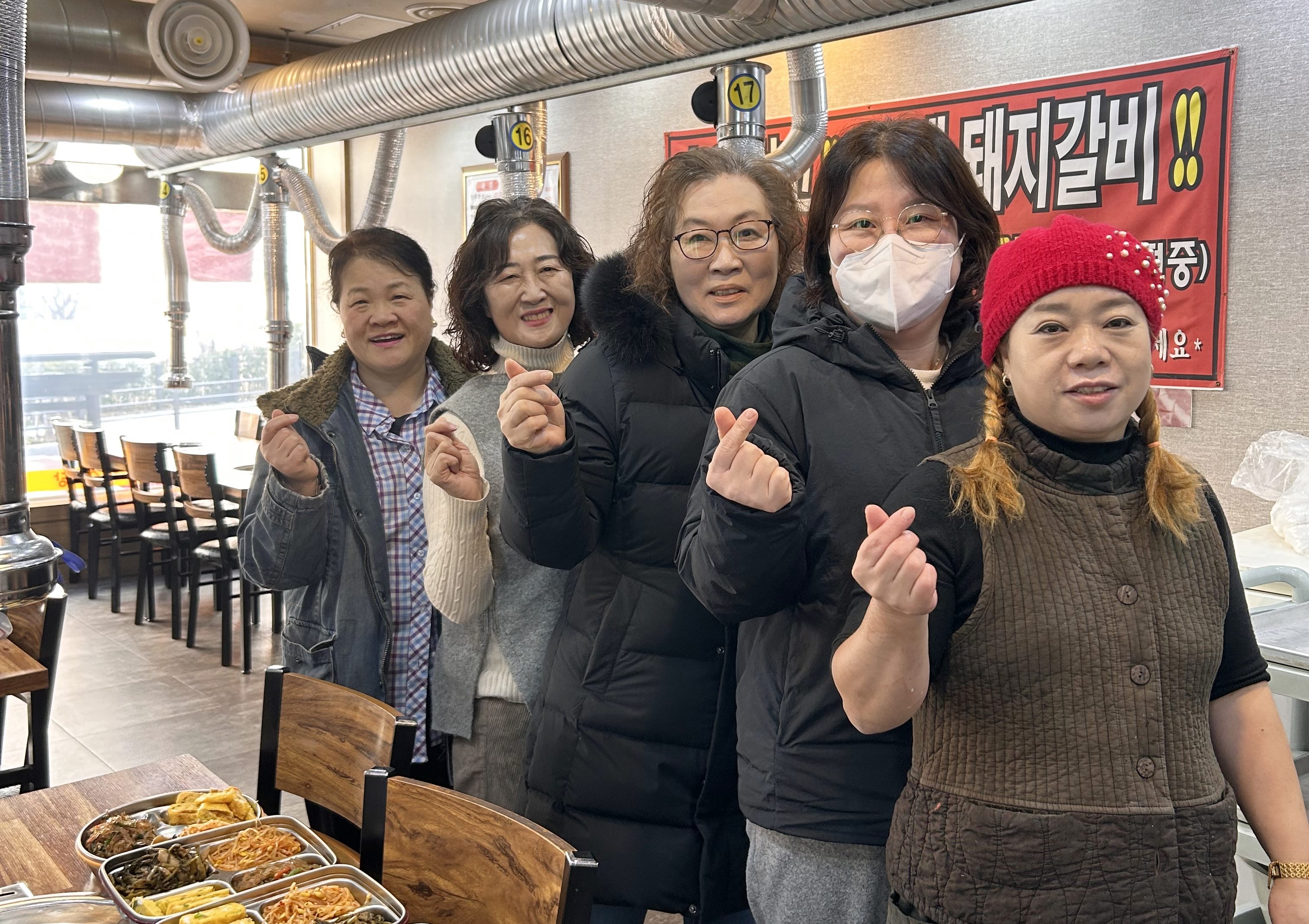 장안구 정자1동, 흥부네 정육식당 ‘사랑의 반찬’ 전달로 지역사회 온정의 손길 나눠