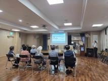 수원시 장안구 조원1동, 폐지 줍는 노인 대상 안전교육 진행