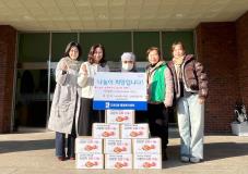 수원시 장안구 조원2동 새마을부녀회,  ‘평화의 모후원’에 김장김치 전달