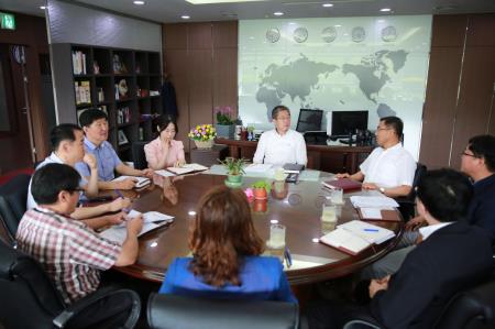 장안구청장, 경제교통과 직원들과 티타임 가져