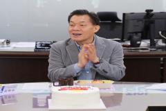 시장님과 밥심 충천! 장안구 직원 격려 오찬6번 사진